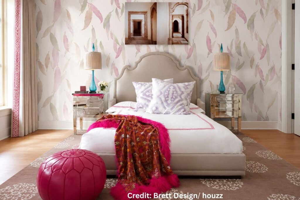 Mauve Feather Wallpaper Feature