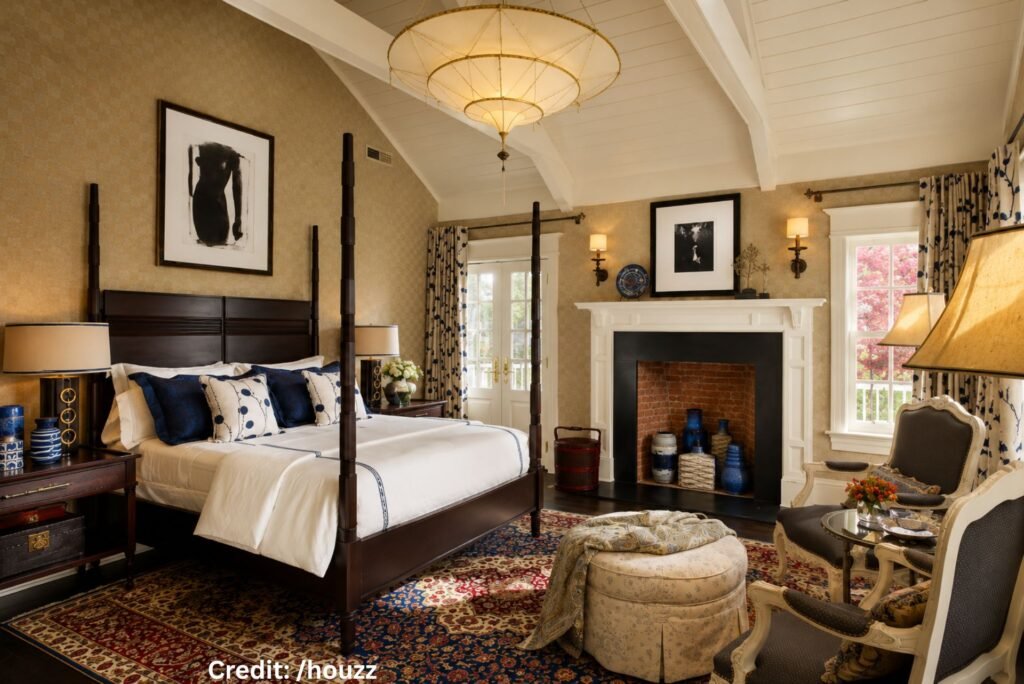 Symmetrical Bedside Arrangement