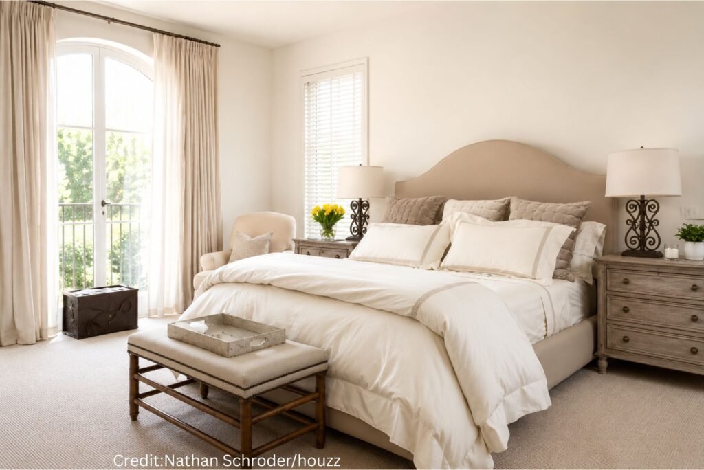 Plush Carpeted Floor Setting