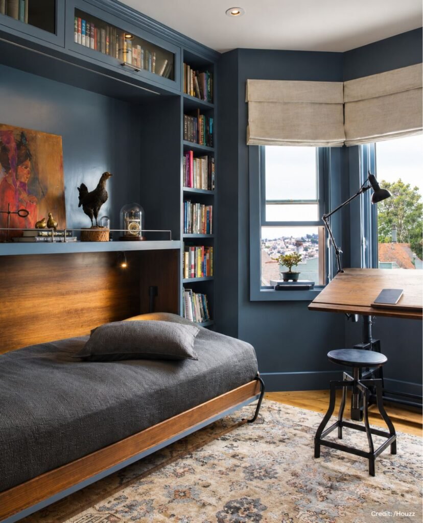 Compact Office Niche